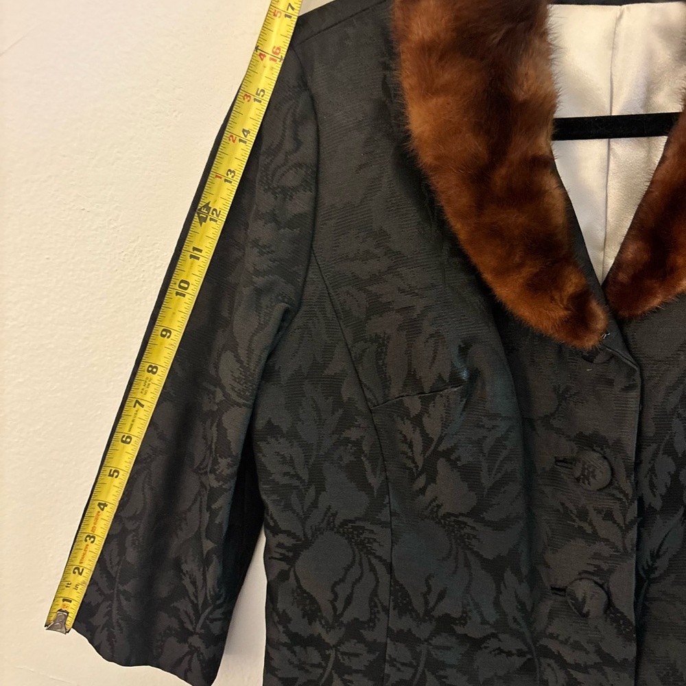 Vintage Sandra Sage 60's Black Brocade Jacket with Mink Fur Collar - Picture 8 of 8